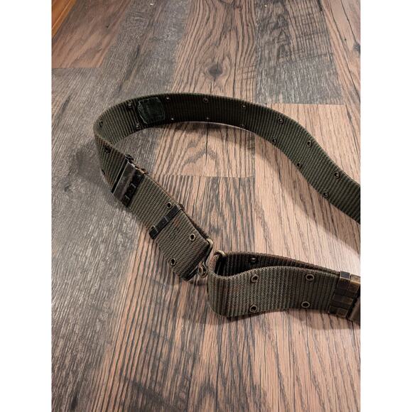 Green Military pistol web belt - Picture 1 of 7